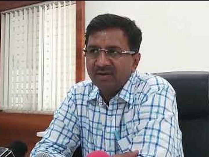 Indore News: राऊ में शराब दुकान पर उमड़ी भीड़, आबकारी उपनिरीक्षक सस्पेंड, अधिकारी को नोटिस