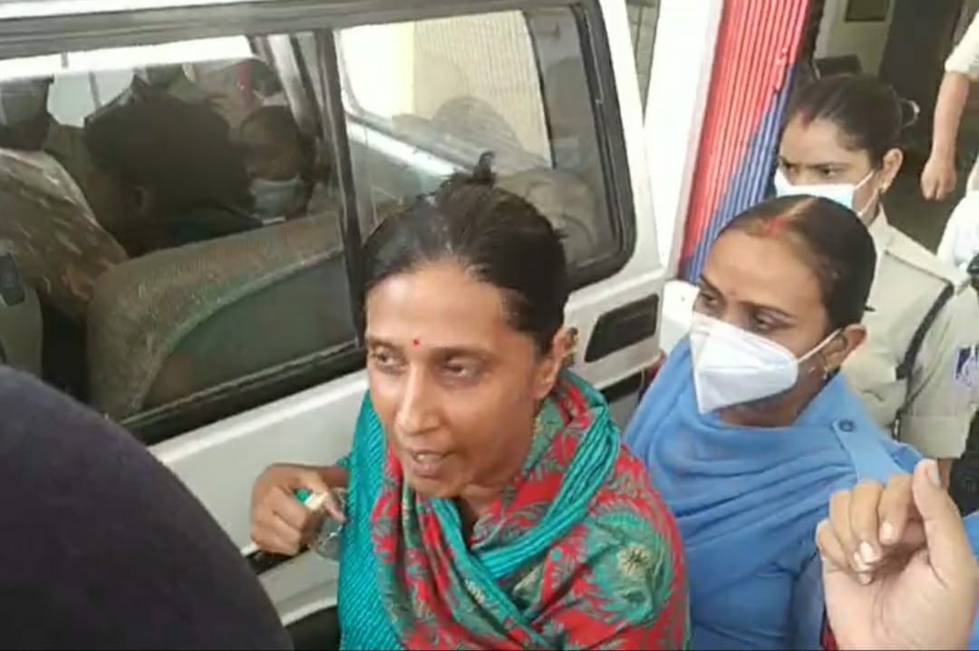 पन्ना राज परिवार में फिर विवाद गहराया, राजमाता की शिकायत पर महारानी गिरफ्तार