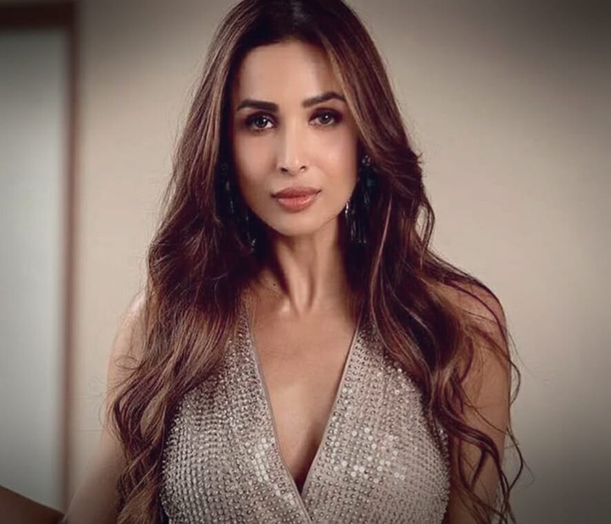 ग्लैमरस लुक में नजर आई मलाइका अरोड़ा, वीडियो में दिखा ये अंदाज