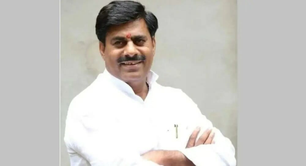 Bhopal News: DJ वाले बाबू के लिए बीजेपी विधायक ने किया ट्वीट, की यह मांग