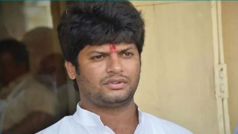 कांग्रेस विधायक मुरली मोरवाल का बेटा मक्सी से गिरफ्तार, 6 महीने से चल रहा था फरार