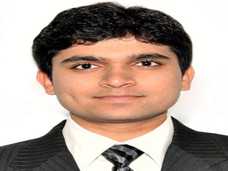 भोपाल के बेटे श्रेयस को UPSC IFS 2020 में मिला AIR 9, पिता को मानते हैं जिंदगी का हीरो