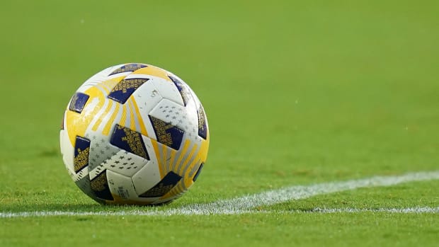 Russia Ukraine Crisis: रूस के खिलाफ फीफा वर्ल्ड कप क्वालीफायर मैच नहीं खेलेगा पोलैंड