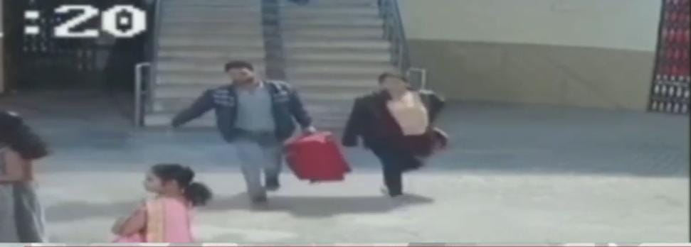 विवाह समारोह में जेवर चोरी करने वाले दंपति गिरफ्तार, पति पुजारी तो पत्नी रेकी में मास्टर