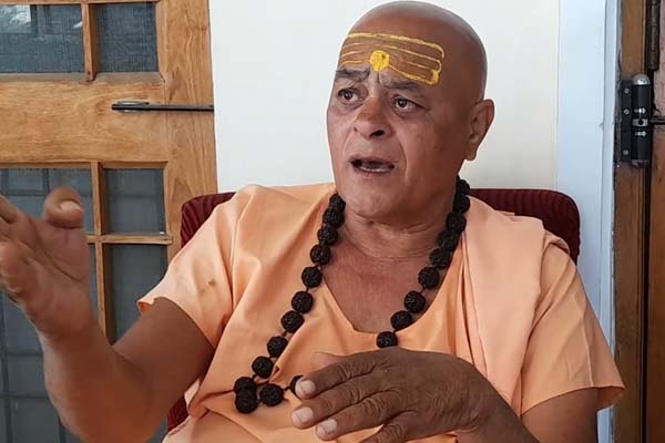 मध्यप्रदेश गौसंवर्धन बोर्ड के उपाध्यक्ष स्वामी अखिलेश्वरानंद गिरी ने कांग्रेस पर साधा निशाना, जानें क्या है कहा