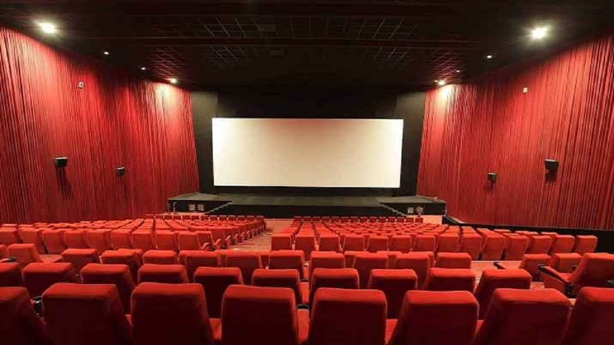 INOX-PVR Merger: मल्टीप्लेक्स इंडस्ट्री में आया बड़ा बदलाव, आईनॉक्स और पीवीआर का हुआ विलय