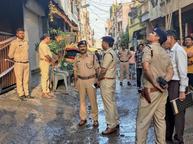 Indore Fire Incident: बिल्डिंग में लगी भीषण आग, हादसे में 7 लोगों की मौत, कई झुलसे