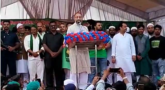 ओवैसी का तंज, बेरोजगारी महंगाई और पेट्रोल की बढ़ी कीमतों के लिए अकबर, औरंगजेब जिम्मेदार