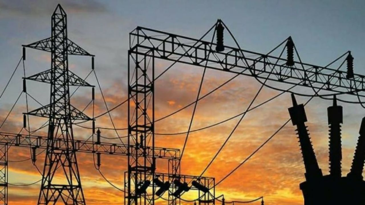 UP में गर्मी से पहले बिजली संकट की आशंका, विद्युत उपभोक्ता परिषद ने सीएम योगी को लिखा पत्र, की ये मांग