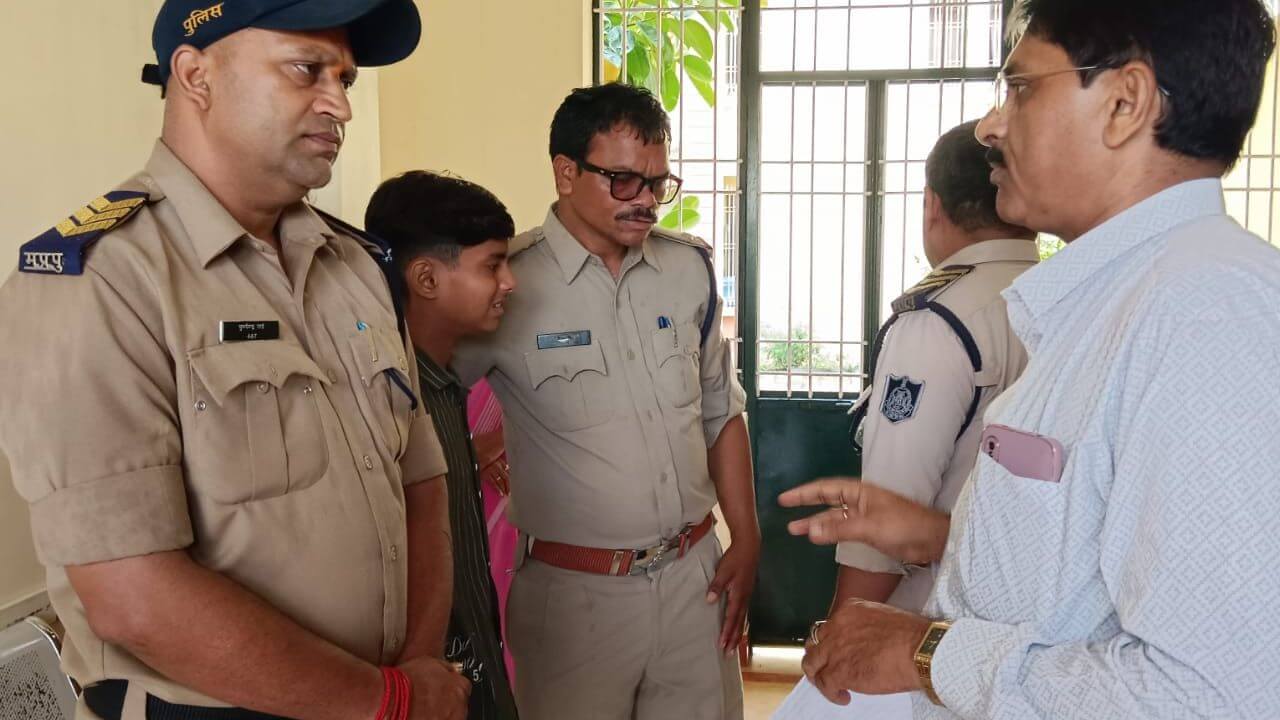 जबलपुर में हॉस्टल वार्डन ने छात्र के साथ की मारपीट, मामला दर्ज