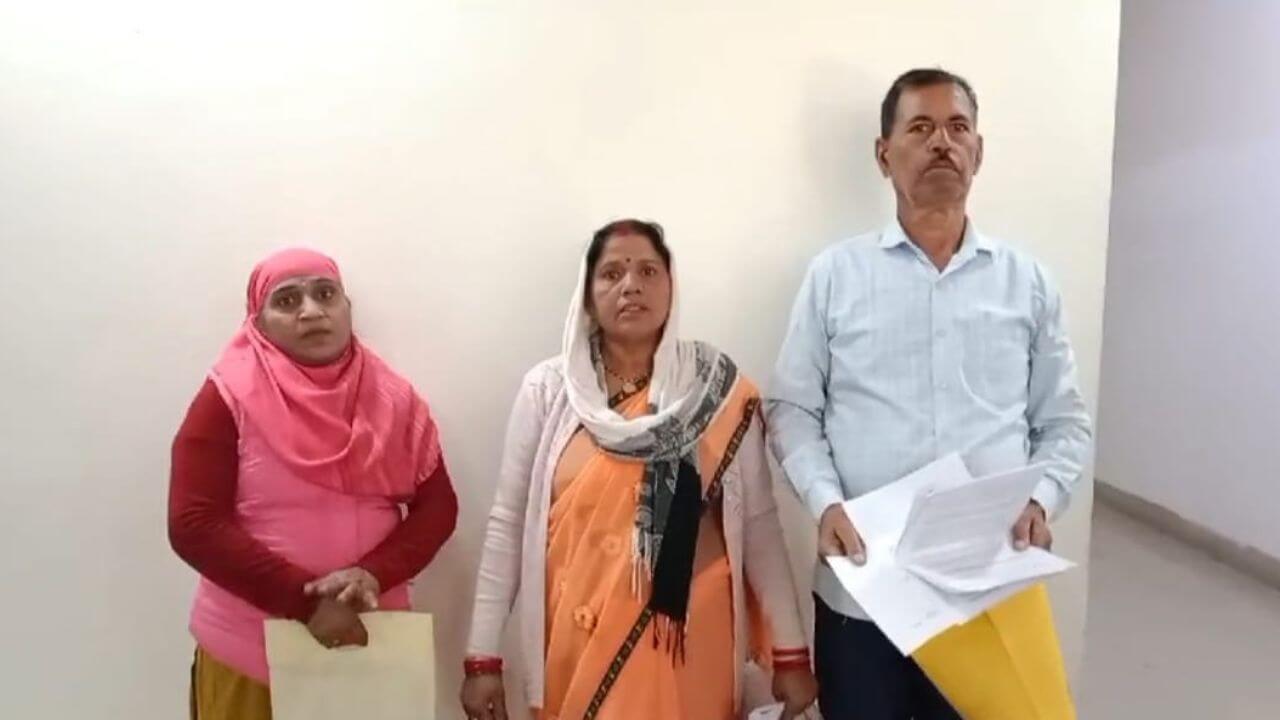 भाई ने बहन को दिया धोखा, 12 लाख रुपये से ज्यादा की ठगी की, महिला ने एसपी ऑफिस में लगाई गुहार