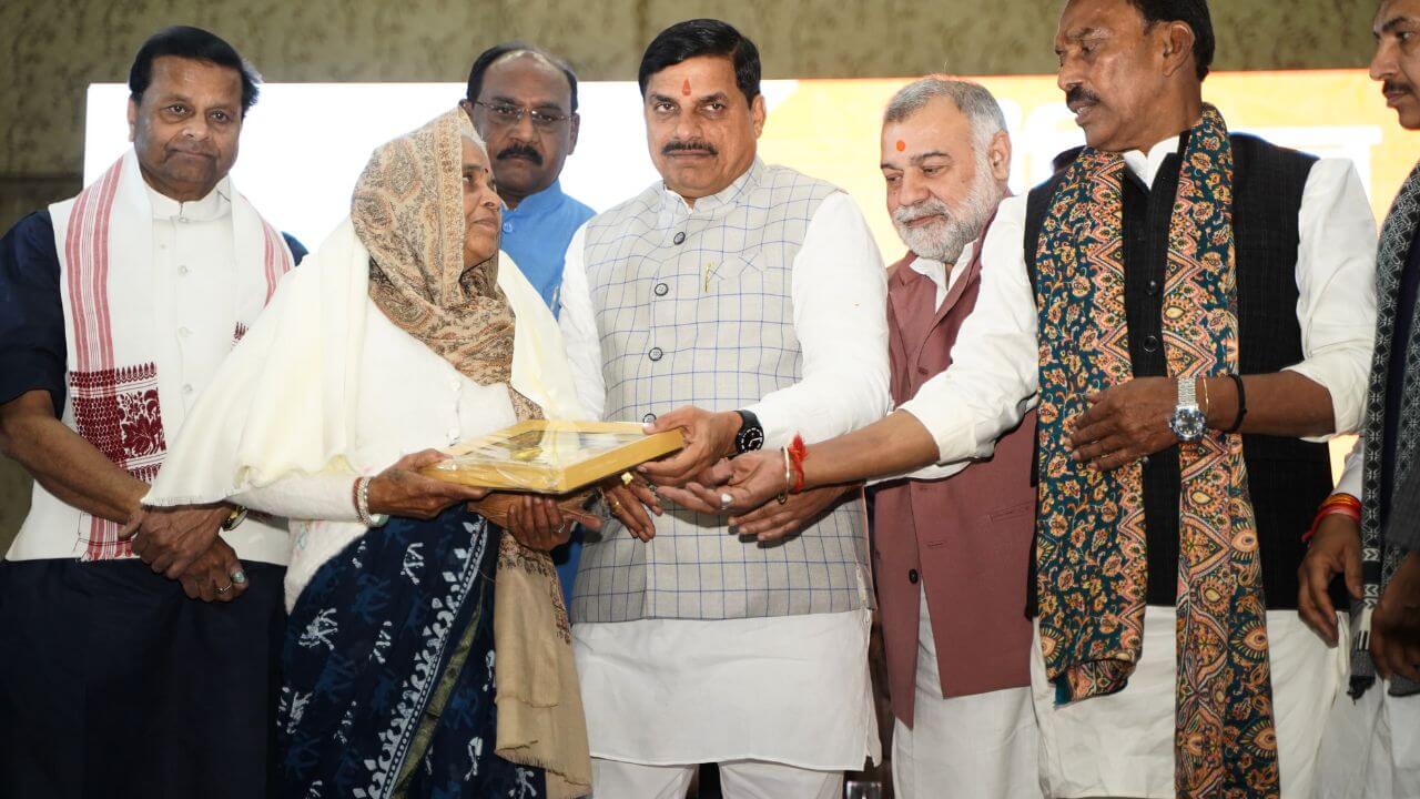 सीएम डॉ मोहन यादव बोले, चार पीढ़ी तक कांग्रेस ने बाबा साहब से दुराभाव रखा, वो अपने इस पाप से मुक्ति की यात्रा निकाले