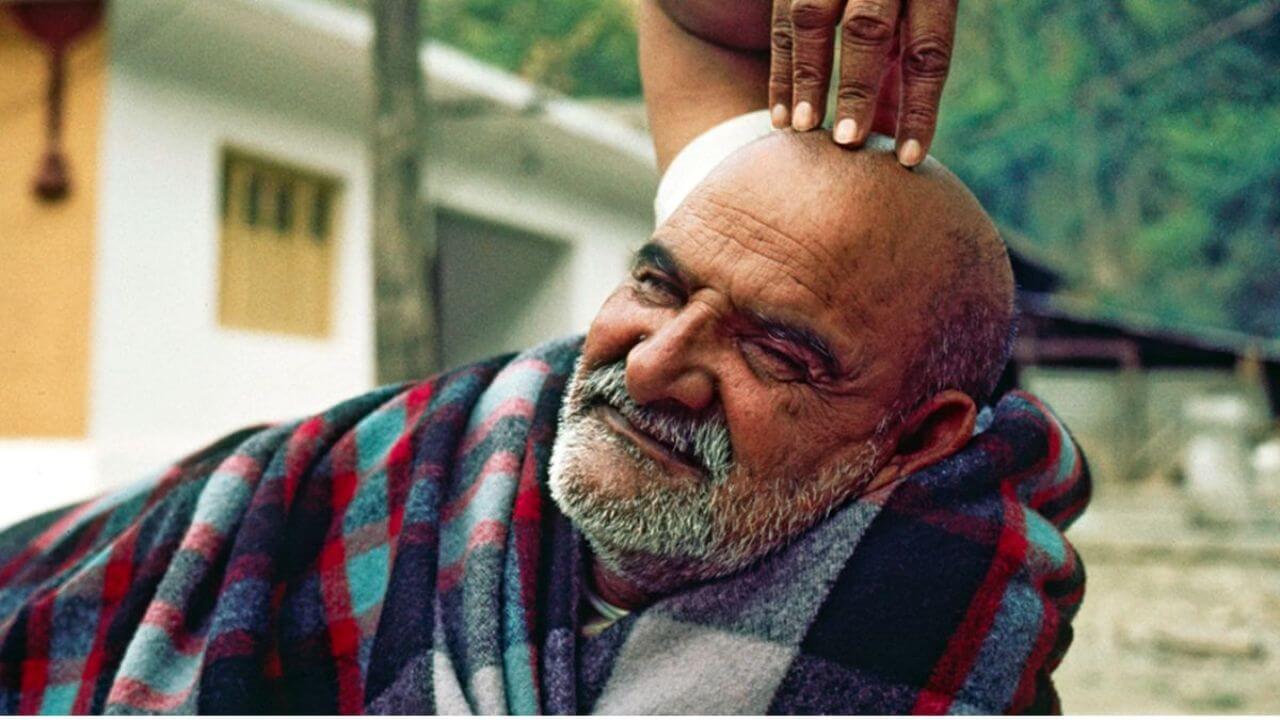 नीम करोली बाबा से जानें अच्छा समय आने से पहले दिखते हैं कौन से संकेत, समझ लीजिए शुरू होने वाला है गोल्डन टाइम