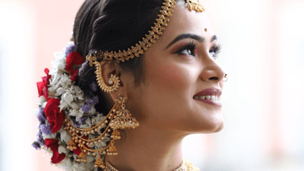 हरियाली तीज पर पहन रही हैं ग्रीन आउटफिट? ये मेकअप लुक रहेगा बेस्ट