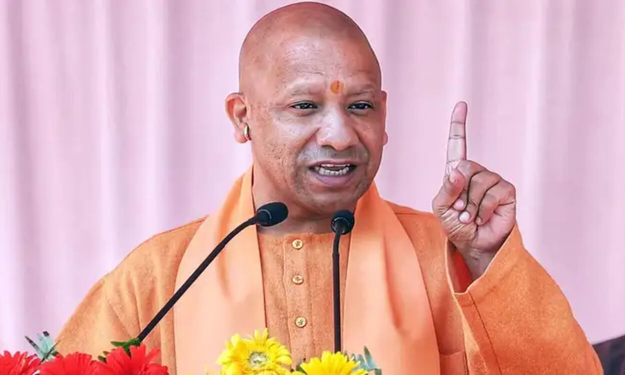 मालेगांव ब्लास्ट केस में सभी आरोपी बरी, सीएम योगी ने फैसले को बताया ‘सत्यमेव जयते की उद्घोषणा’, कांग्रेस पर बोला हमला