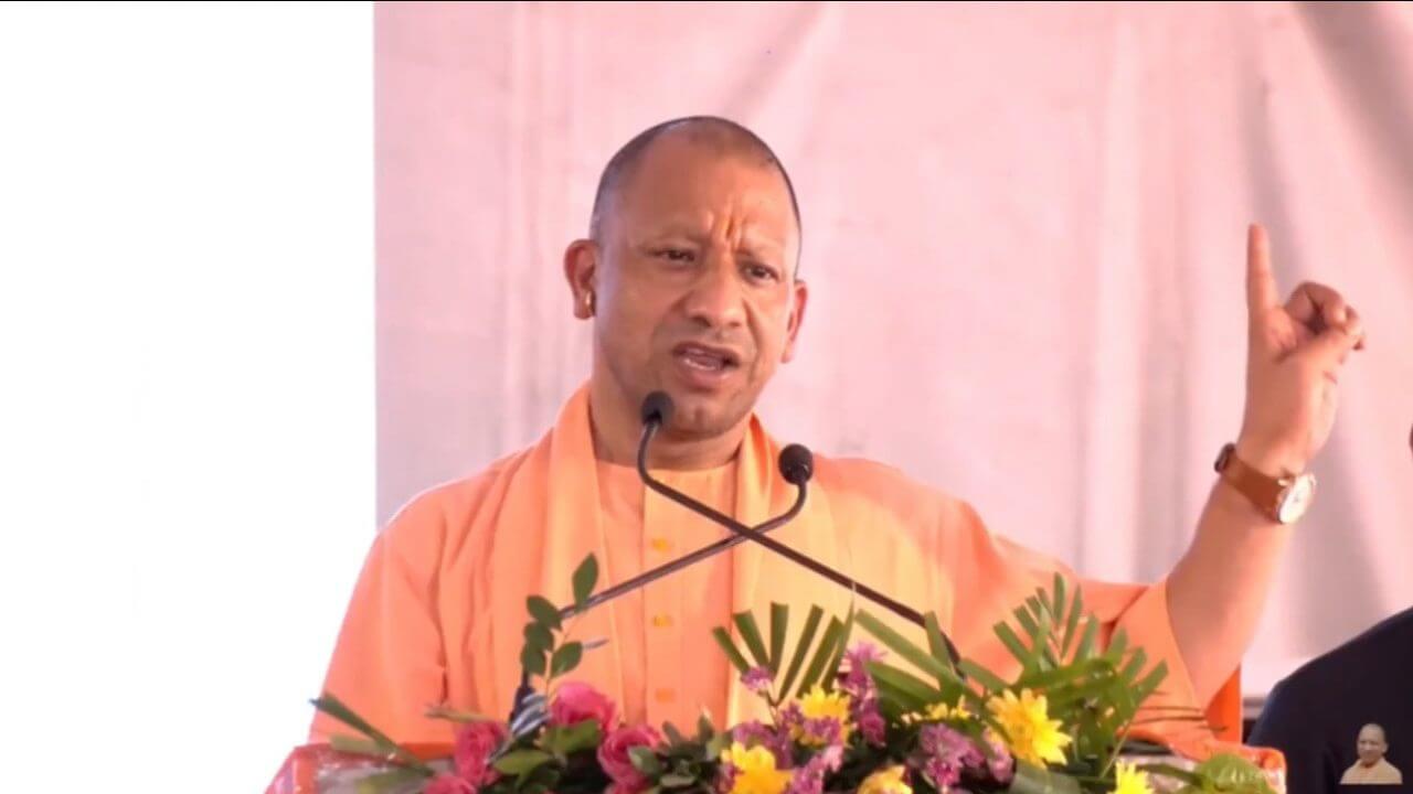 श्रमिकों के बच्चों के लिए सीएम योगी आदित्यनाथ ने की मुरादाबाद में बड़ी घोषणा, बरेली में कहा ‘इसकी पहचान अब दंगा नहीं बल्कि नाथ कॉरिडोर’