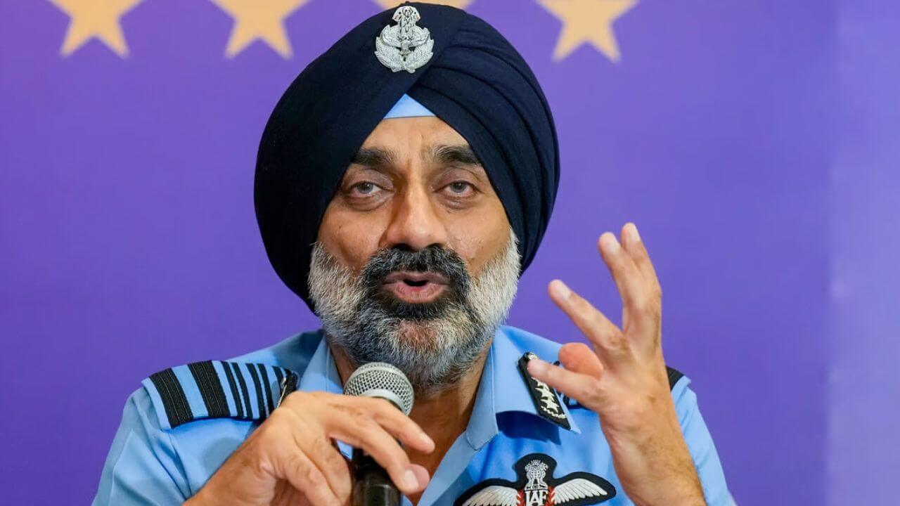 ऑपरेशन सिंदूर के दौरान पाकिस्तान के 6 विमानों को मार गिराया, वायुसेना प्रमुख एयर चीफ मार्शल ने क्या बताया