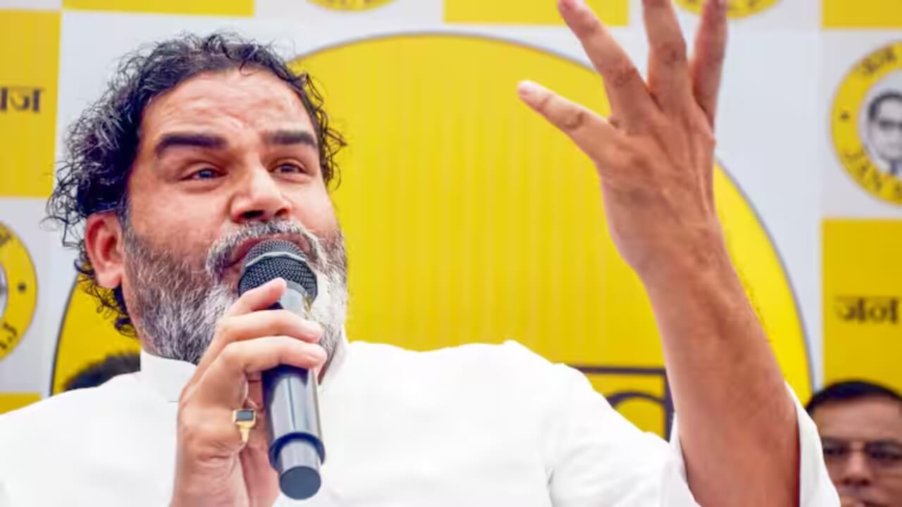 प्रशांत किशोर का नीतीश कुमार पर हमला: ‘भ्रष्ट सरकार के ईमानदार मुख्यमंत्री’, क्या बीजेपी को दिया ‘हिडन’ चैलेंज?