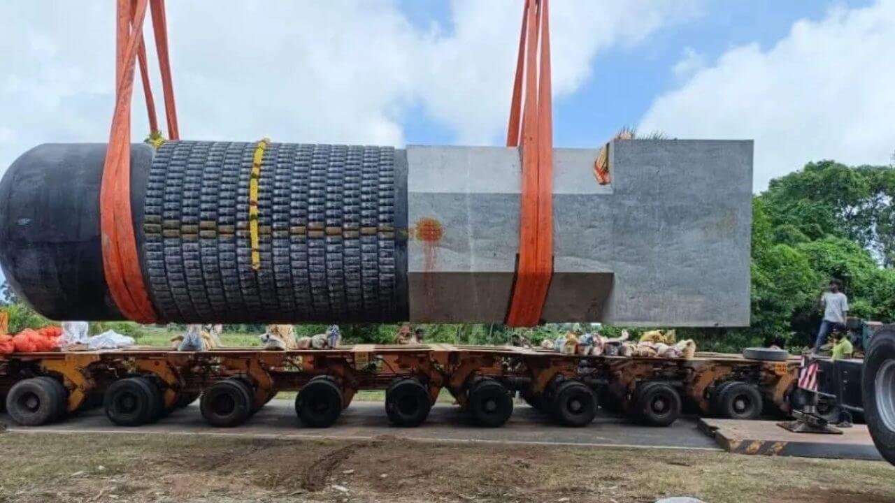 33 फीट ऊंचाई.. 210 मीट्रिक टन वजनी, दुनिया का सबसे बड़ा शिवलिंग, भारत के इस राज्य में होगा स्थापित