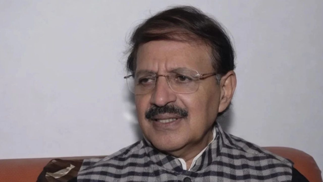 ‘भारतीय कप्तान का कद विदेश मंत्री से ज्यादा बढ़ गया..’ IND Vs PAK मैच पर कांग्रेस नेता राशिद अल्वी का हमला, सरकार की दोहरी नीति पर उठाए सवाल