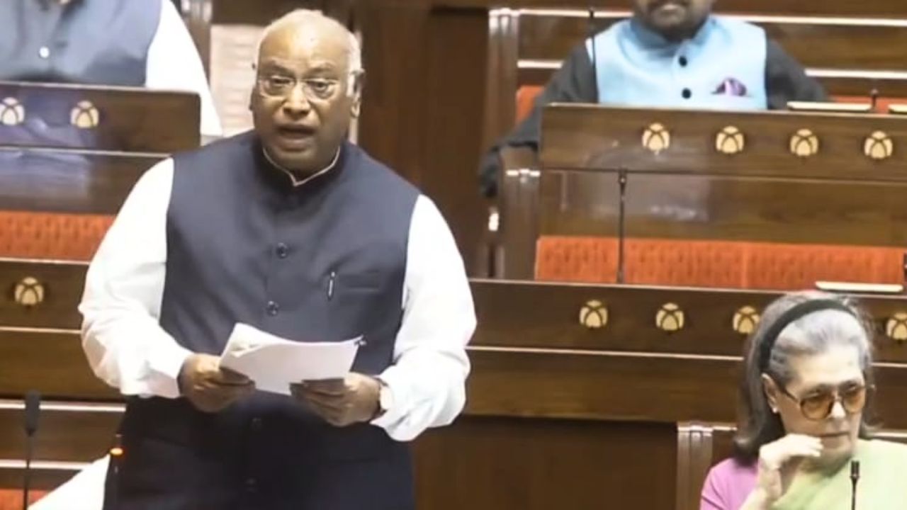 खड़गे ने राज्यसभा में उठाया LPG किल्लत का मुद्दा, बोले- जमीनी हकीकत सरकारी दावों को गलत साबित करती है