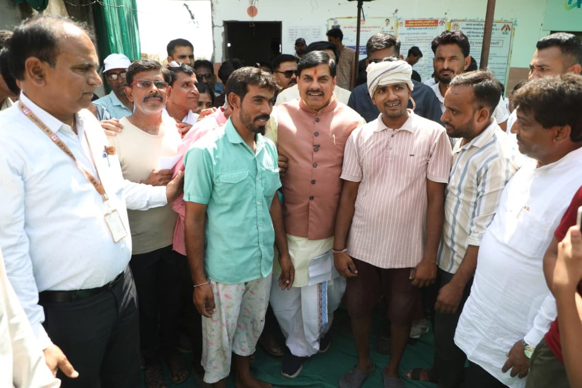 CM Mohan Yadav Surprise Visit