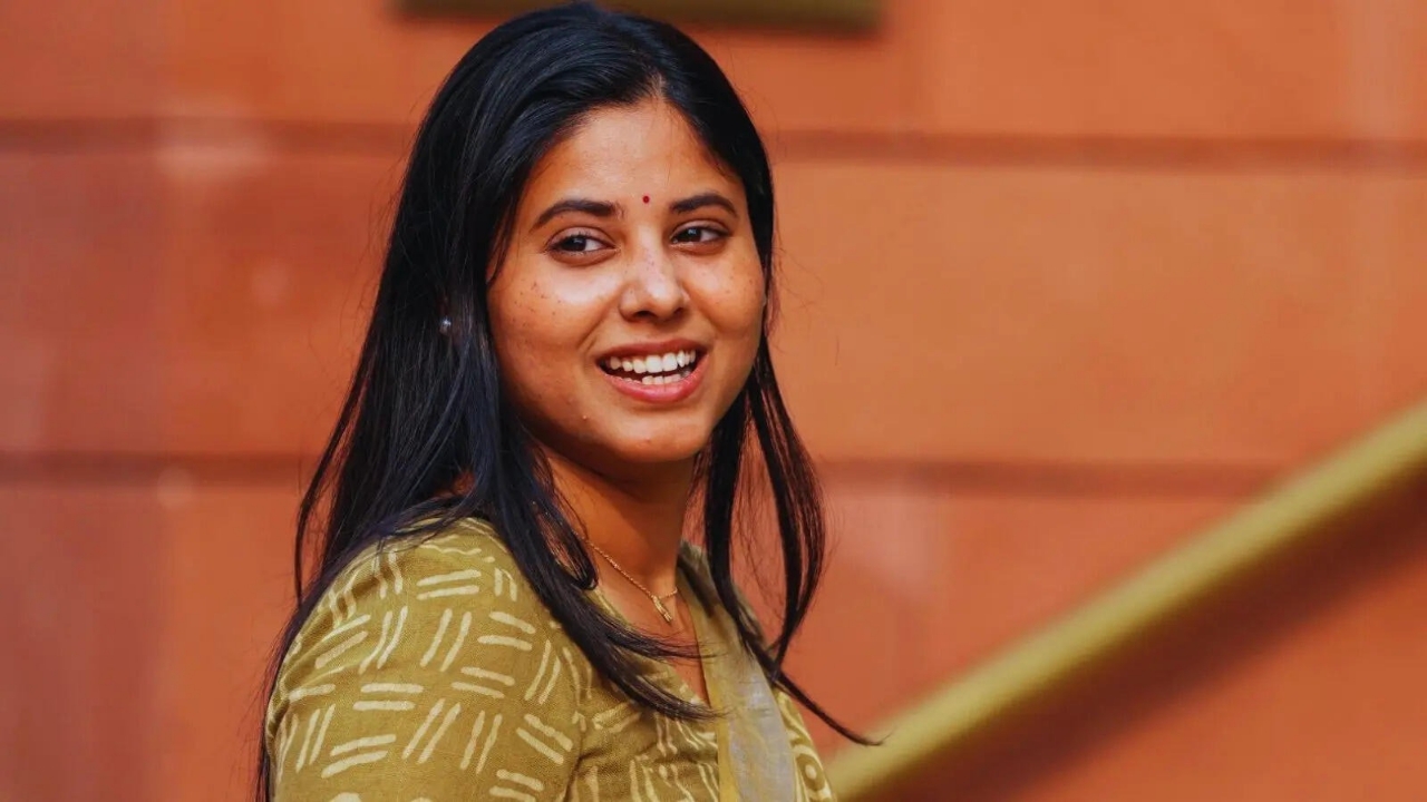 प्रिया सरोज की मॉर्फ्ड तस्वीरें वायरल, सपा सांसद ने दर्ज कराया केस, लगाया छवि खराब करने का आरोप