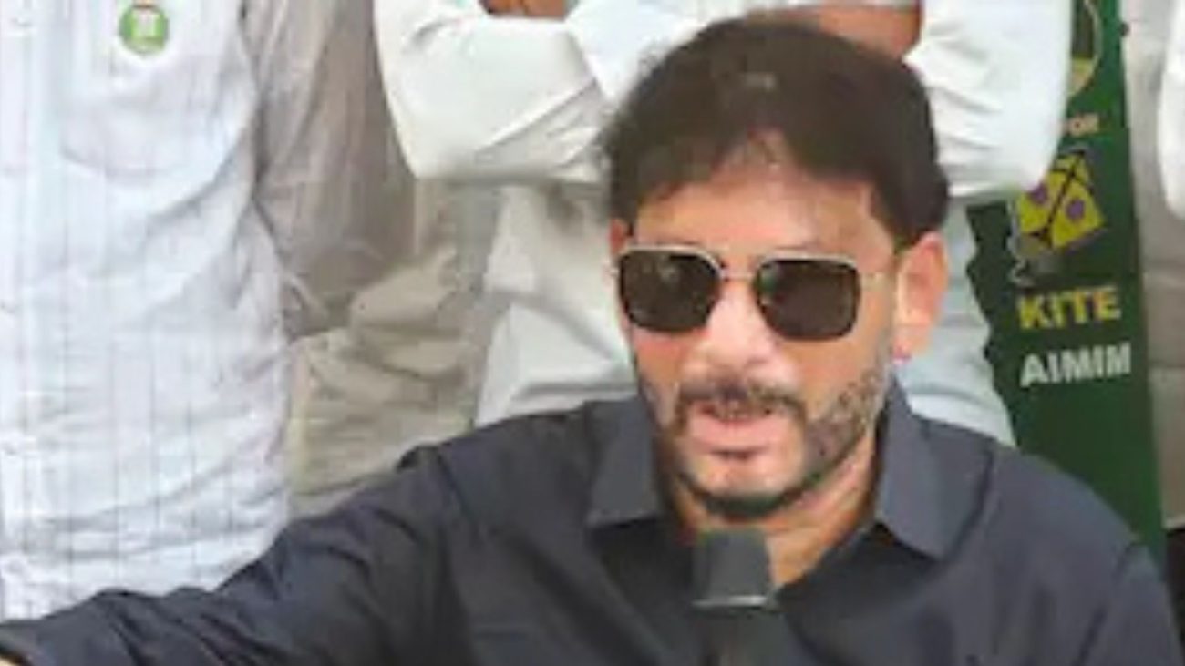 SIR पर वारिस पठान का बड़ा बयान, बोले – ‘हर नागरिक इसे गंभीरता से ले, ध्यान रहे नाम न कटे’