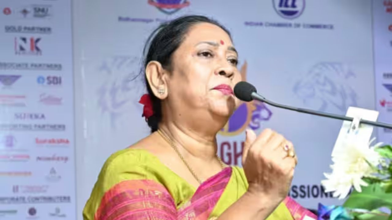पश्चिम बंगाल: ममता बनर्जी को फिर लगा बड़ा झटका, बिधाननगर नगर निगम की मेयर कृष्णा चक्रवर्ती ने दिया इस्तीफा, TMC के हाथ से निकले दो निगम