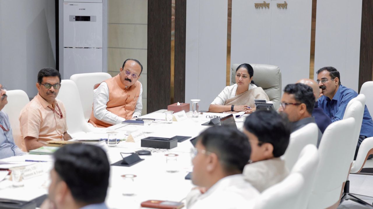 दिल्ली के झुग्गीवासियों को बड़ी राहत, 1 जनवरी 2025 तक बसे परिवारों को मिलेगा पुनर्वास का लाभ