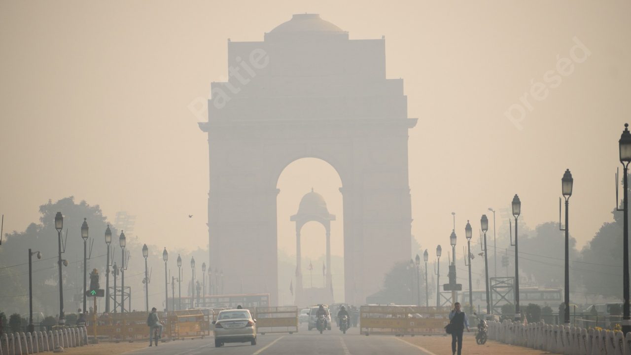 दिल्ली में सर्दियों के प्रदूषण से निपटने के लिए विंटर एंटी पॉल्यूशन प्लान, पार्किंग शुल्क दोगुना करने की तैयारी