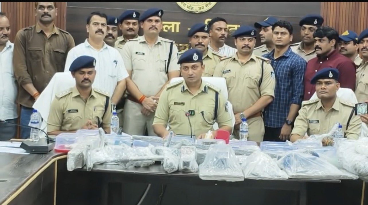 मध्यप्रदेश पुलिस की कार्रवाई, अवैध अस्त्र निर्माण, तस्करी से जुड़े आरोपी गिरफ्तार