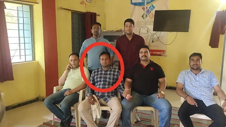 पीएम आवास योजना में रिश्वतखोरी का पर्दाफाश, लोकायुक्त पुलिस ने रोजगार सहायक को रिश्वत लेते रंगे हाथ किया गिरफ्तार