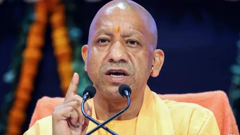 कांवड़ यात्रा 2026: सीएम योगी ने बनाया बड़ा प्लान, सुरक्षा-व्यवस्था पर दिया जोर, अधिकारियों को दिए विशेष दिशा-निर्देश
