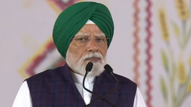 जालंधर में PM Modi का आम आदमी पार्टी पर बड़ा हमला, बोले- विज्ञापनों के दम पर विश्वासघात की तस्वीर छिपाई जा रही है
