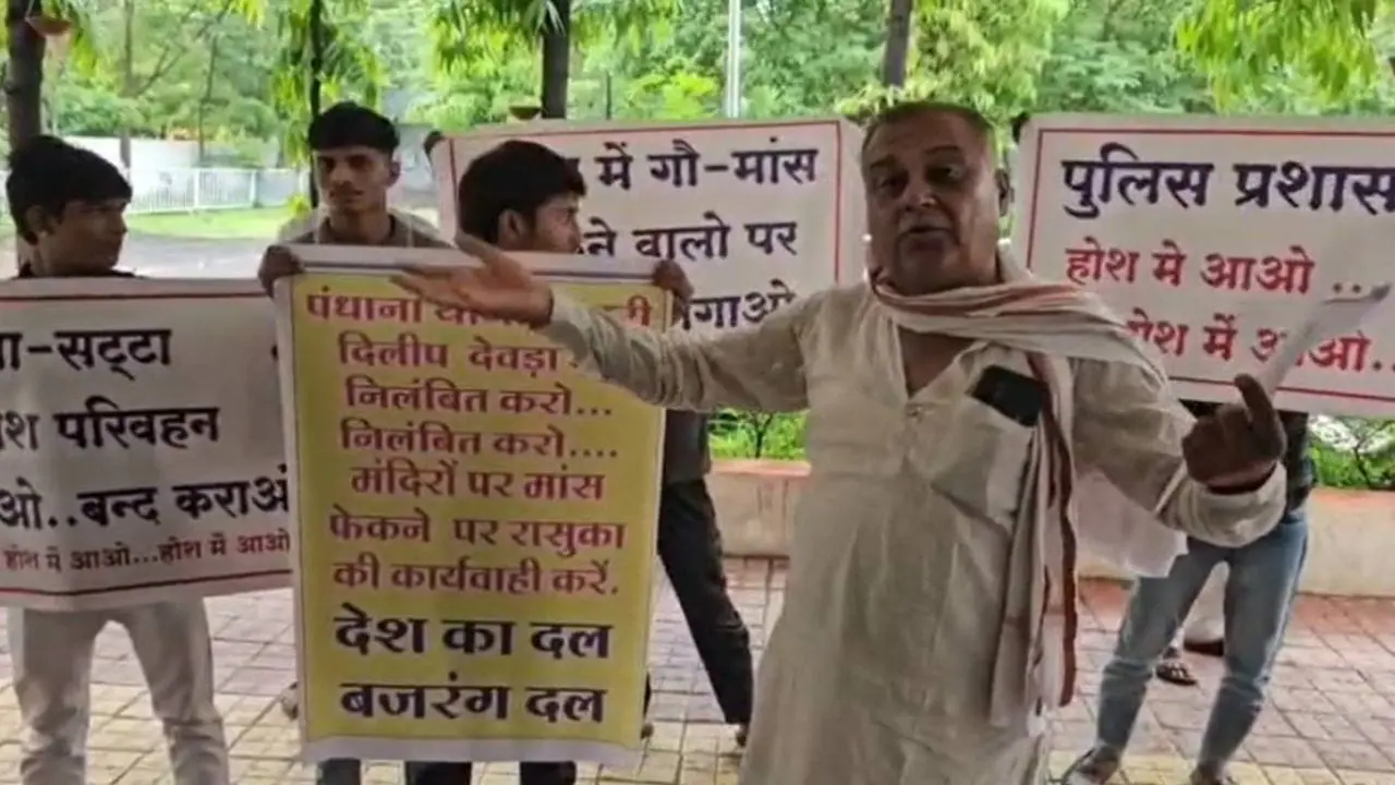 खंडवा मंदिर विवाद में बड़ा खुलासा, आरोपी बोला- तांत्रिक के कहने पर रखा था मांस