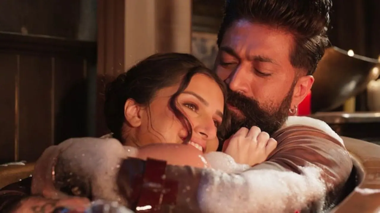 Toxic का नया गाना ‘मदहोश’ रिलीज, तारा सुतारिया संग नजर आई यश की जबरदस्त केमिस्ट्री