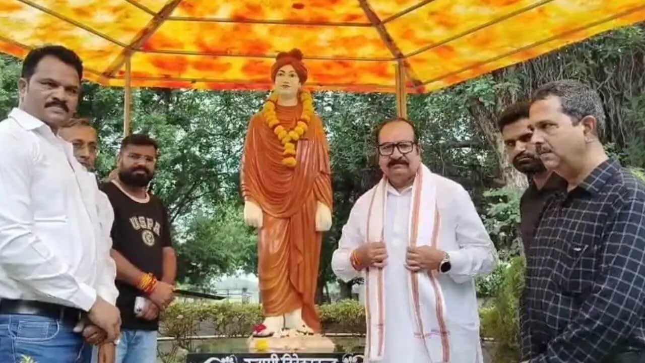 राष्ट्रीय खेल दिवस पर नीमच में ‘खेलो इंडिया संवाद’, 200 से ज्यादा युवाओं ने बढ़-चढ़कर लिया हिस्सा