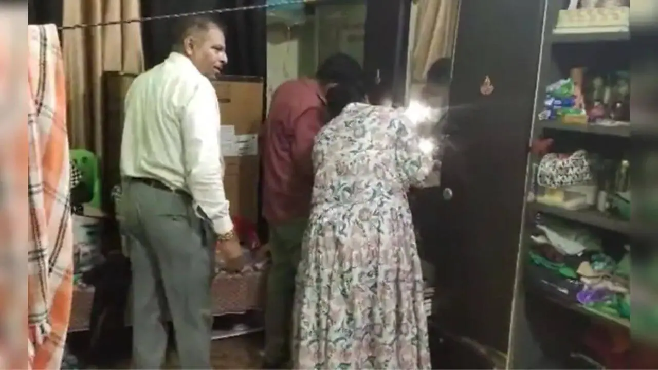 रक्षाबंधन मनाने गया परिवार, पीछे से चोरों ने खाली किया घर, 30 लाख का माल लेकर फरार
