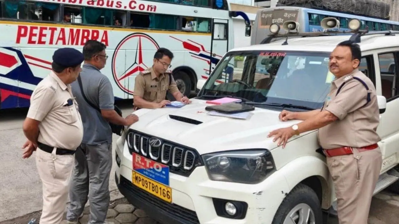 इंदौर कलेक्टर के निर्देश पर एक्शन में परिवहन विभाग, नियम तोड़ने वाले यात्री वाहनों से 1.24 लाख रुपये जुर्माना वसूला