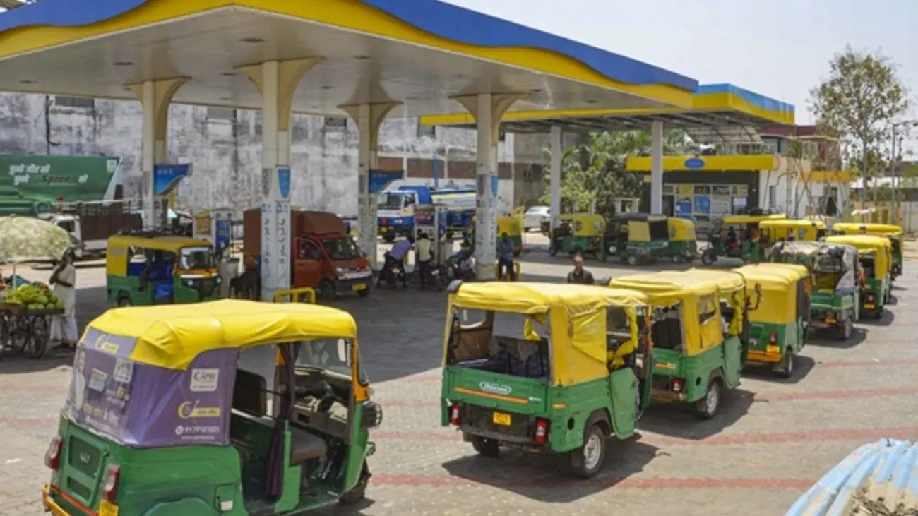दिल्ली-NCR में CNG की कीमतों में फिर हुई बढ़ोतरी, 5वीं बार बढ़े दाम, अब दिल्ली में ₹86.98 प्रति किलो