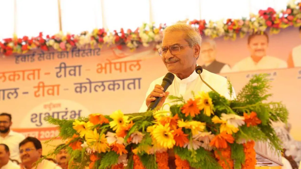 “शुद्ध पेट्रोल तोहार बाप के यहां से आई..” इथेनॉल विरोधियों पर भड़के रीवा सांसद जनार्दन मिश्रा, जानें क्या कहा