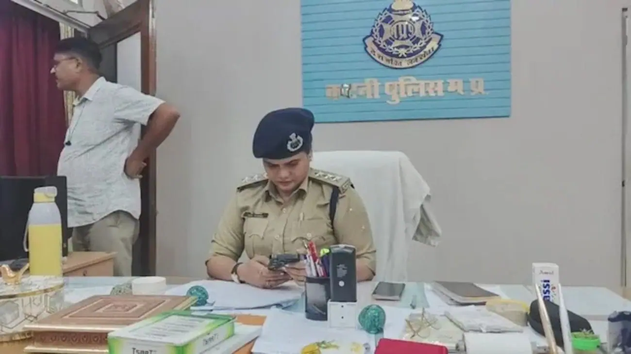कटनी CSP नेहा पच्चीसिया पर जमीन सौदे में FIR हुई दर्ज, दो अन्य लोगों के नाम भी शामिल, जांच में 18.20 लाख की रजिस्ट्री का जिक्र