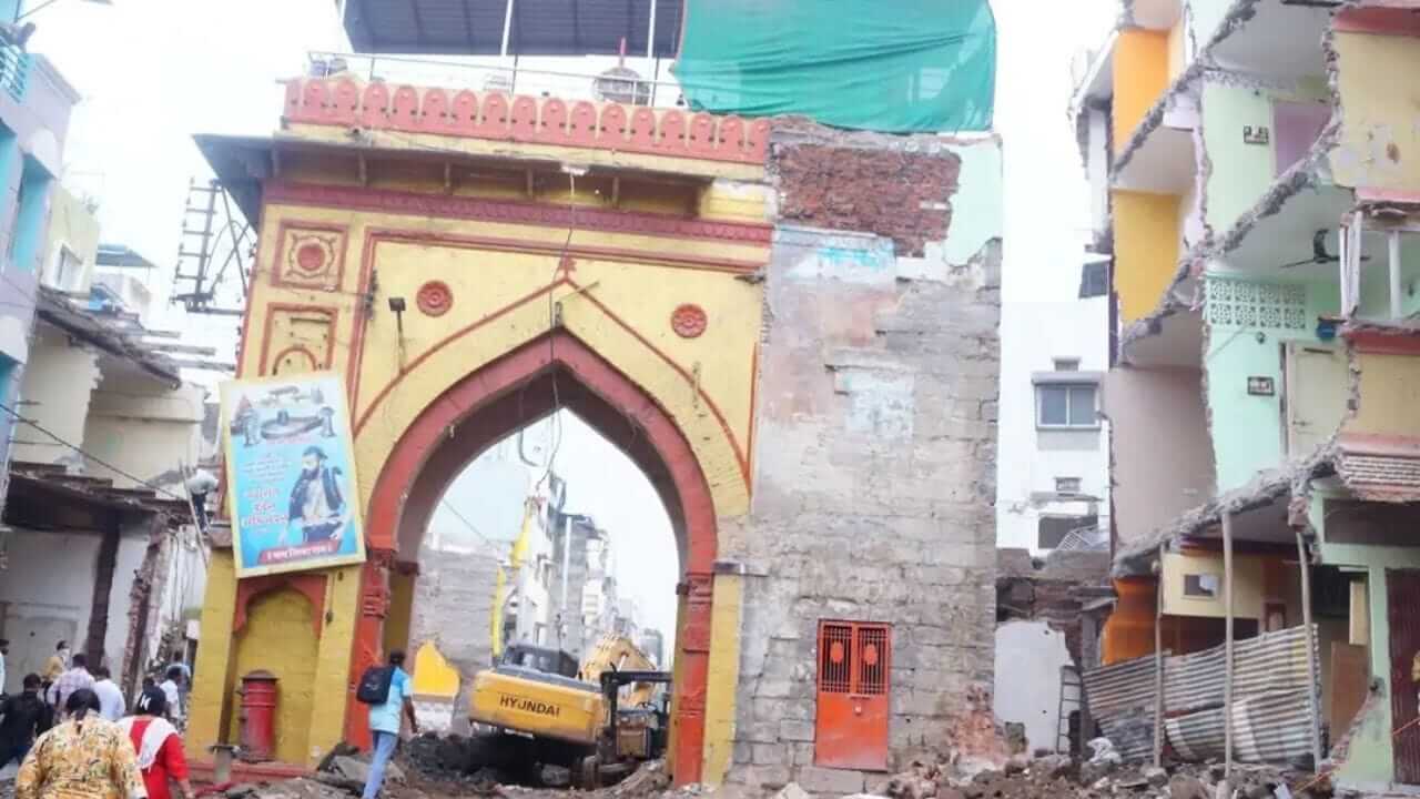 Sati Gate