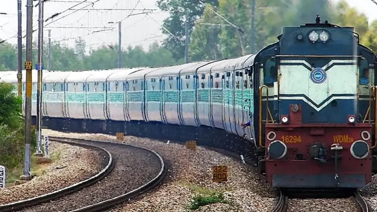 भोपाल के यात्रियों के लिए रक्षाबंधन पर 4 स्पेशल ट्रेन चलाएगा रेलवे, रीवा तक सुविधाजनक होगा सफर