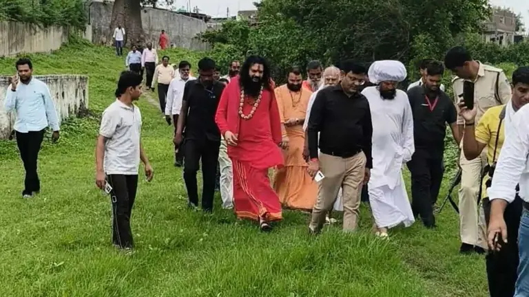 सिंहस्थ 2028 से पहले संतों ने उठाया शिप्रा शुद्धिकरण का मुद्दा, बोले- शुद्ध जल से स्नान हमारी प्राथमिकता