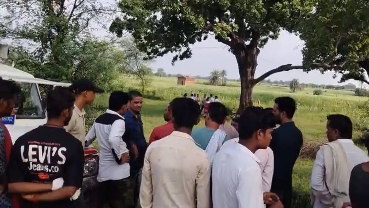 शादीशुदा प्रेमिका को पाने के लिए प्रेमी ने किया 2 मासूम बेटों का अपहरण, कुएं में मिले शव, आरोपी की तलाश में जुटी पुलिस