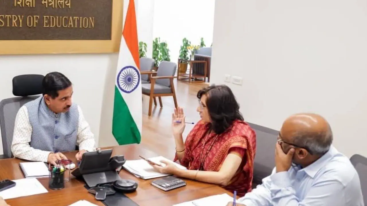 UGC NET विवाद के बीच शिक्षा मंत्री ने बुलाई अहम बैठक, NTA को सख्त निर्देश, सभी परीक्षा प्रक्रियाओं का ऑडिट करने को कहा