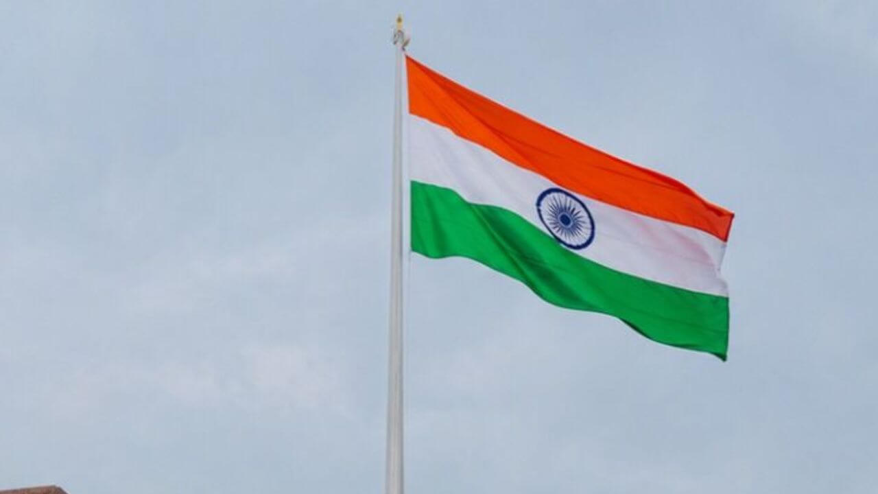 स्वतंत्रता दिवस पर FPAI भोपाल में ध्वजारोहण, युवाओं से ईमानदारी और मेहनत के साथ देश के विकास में योगदान देने का आह्वान