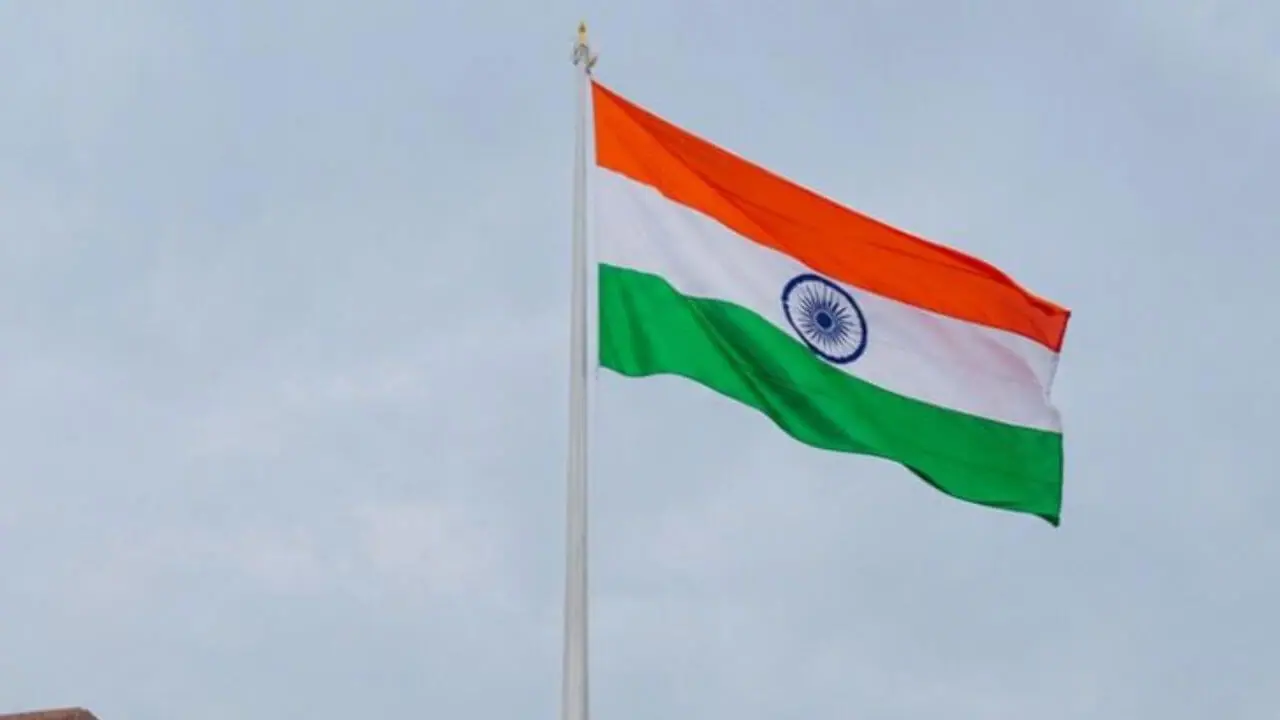 स्वतंत्रता दिवस पर FPAI भोपाल में ध्वजारोहण, युवाओं से ईमानदारी और मेहनत के साथ देश के विकास में योगदान देने का आह्वान